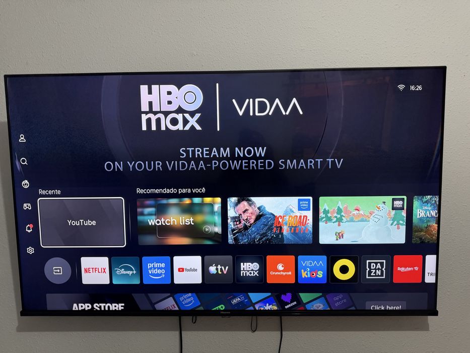 Televisao hisiense novo com 1 ano de uso
