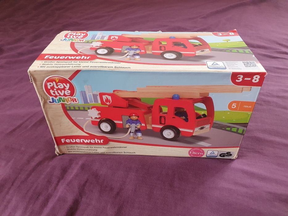 дерев'яна іграшка Playtive Junior Feuerwehr. 
Т