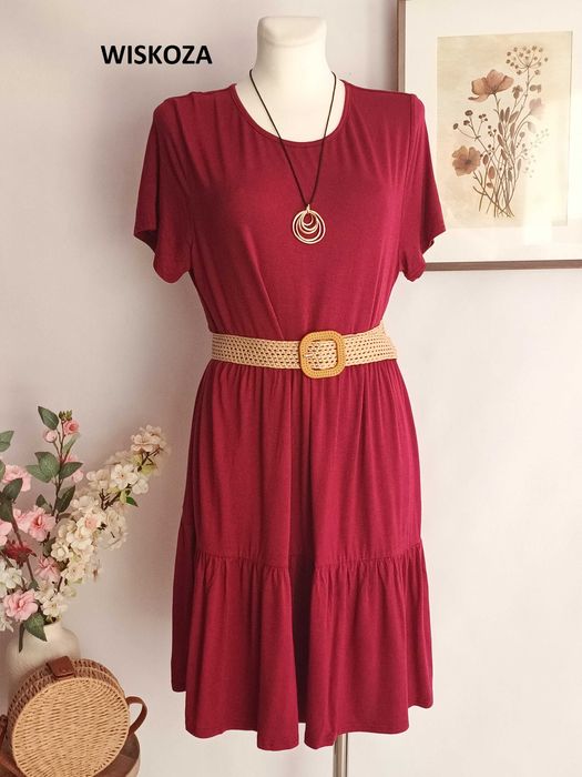 Nowa czerwona sukienka baby doll wiskozowa 42 XL z falbanami gładka