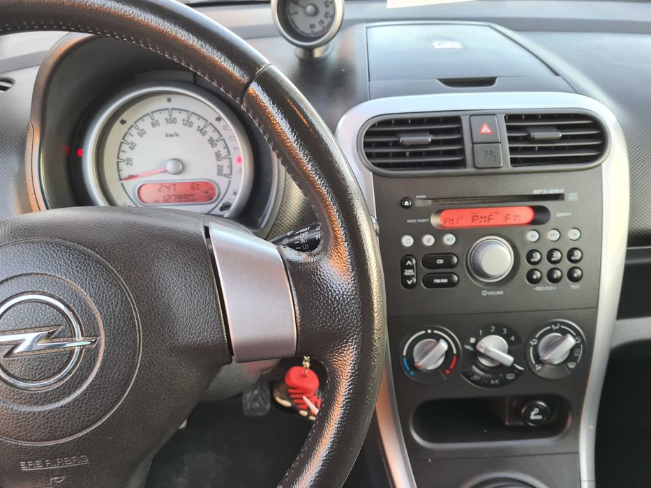 Ładny OPEL Agila 1.0 Benzyna