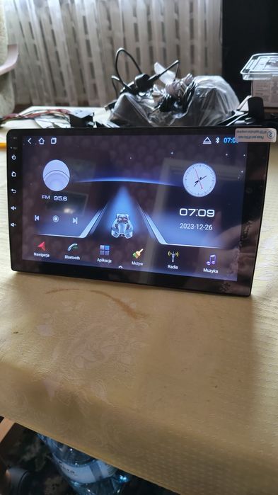 Radio   Bluetooth USB  AUX ANDROID Nawigacja itd
