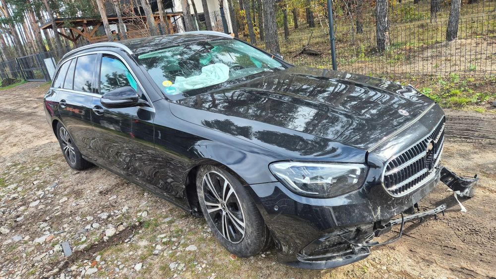 Mercedes-Benz Klasa E MERCEDES W213 2022 rok 107000km 2.0 200km