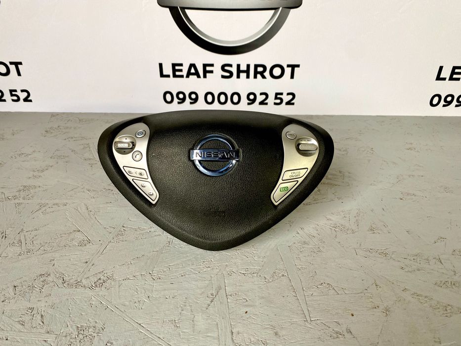 Подушка безпеки руля Airbag Nissan Leaf подушка водія Нісан Ліф шрот