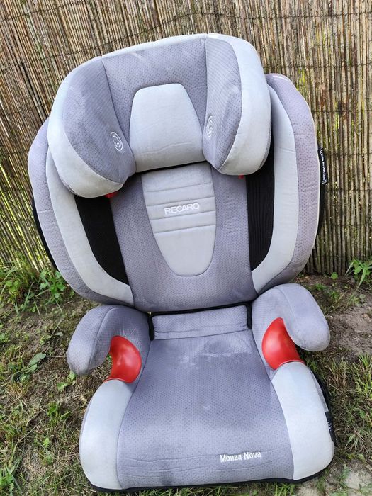 Fotelik Recaro Monza Seatfix ISOFIX 15-36 kg