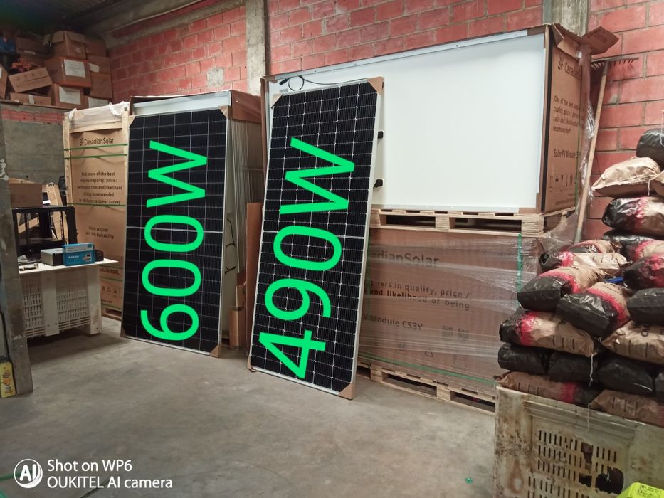 Canadian Solar 590W 600W Painel Fotovoltaico Mono Monocristalino Half