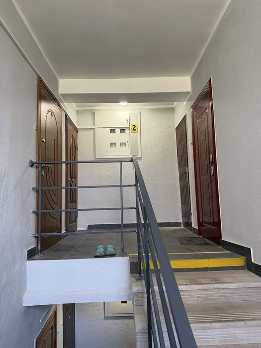 3 к квартира, площа 53 м2, гараж в подарунок. Держпрограми