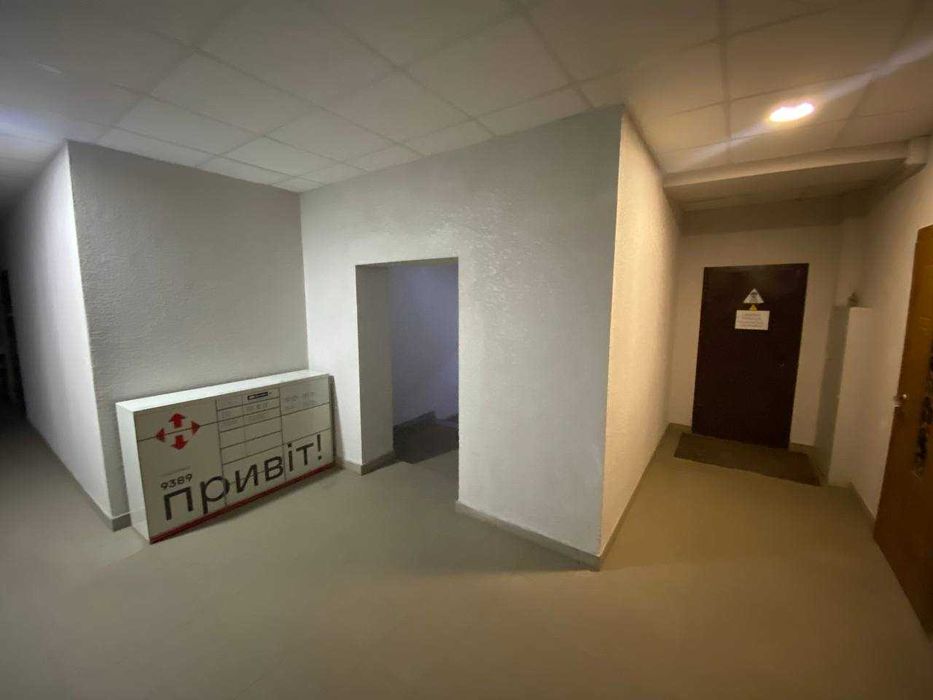 Продам фасадне приміщення Гатне вул Інститутська 47 ЖК Спутнік-Теремки