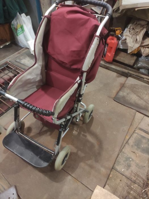 Инвалидная коляска