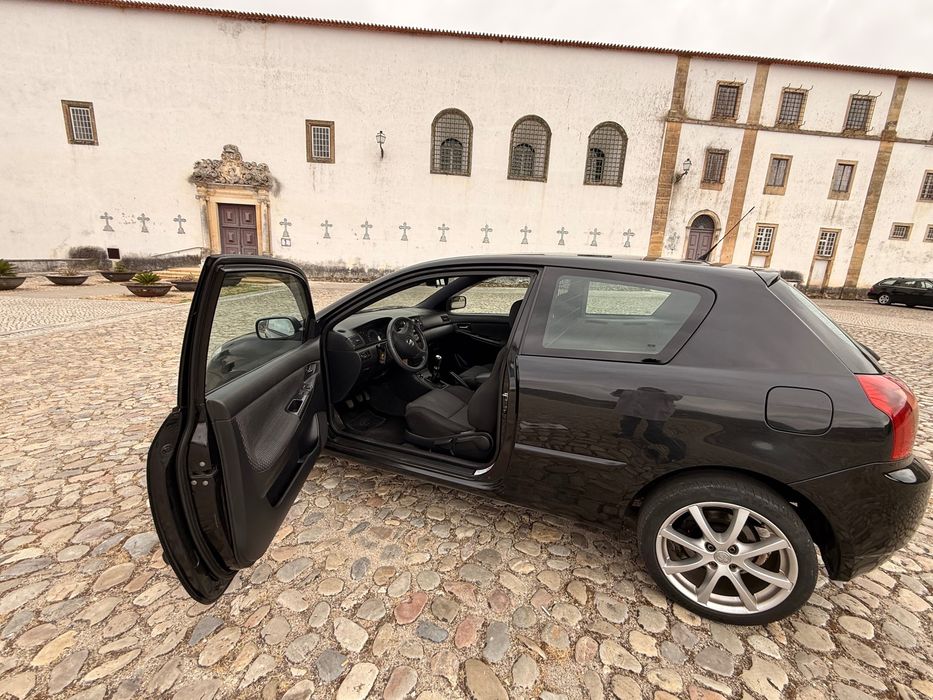 Toyota Corolla 2.0 D-4D Comercial | 2003 | 263.000 km