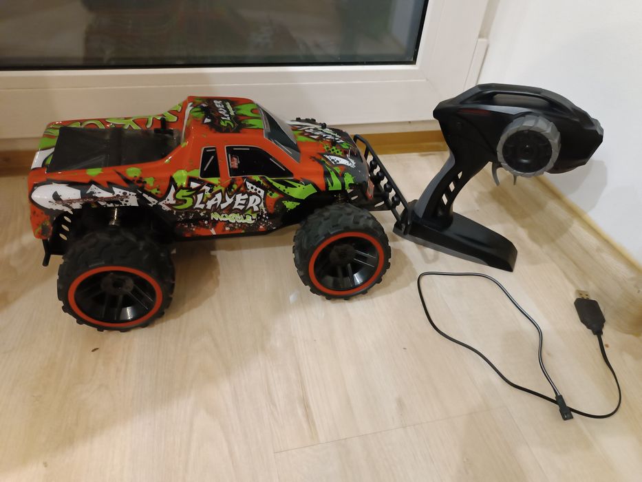 Продам monster truck на пульте управления: 1 500 грн. - Машинки Київ на Olx