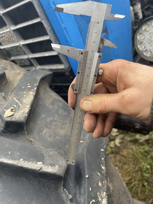 Продам дві шини з камерами 15.5 38 МТЗ,ЮМЗ,Т40