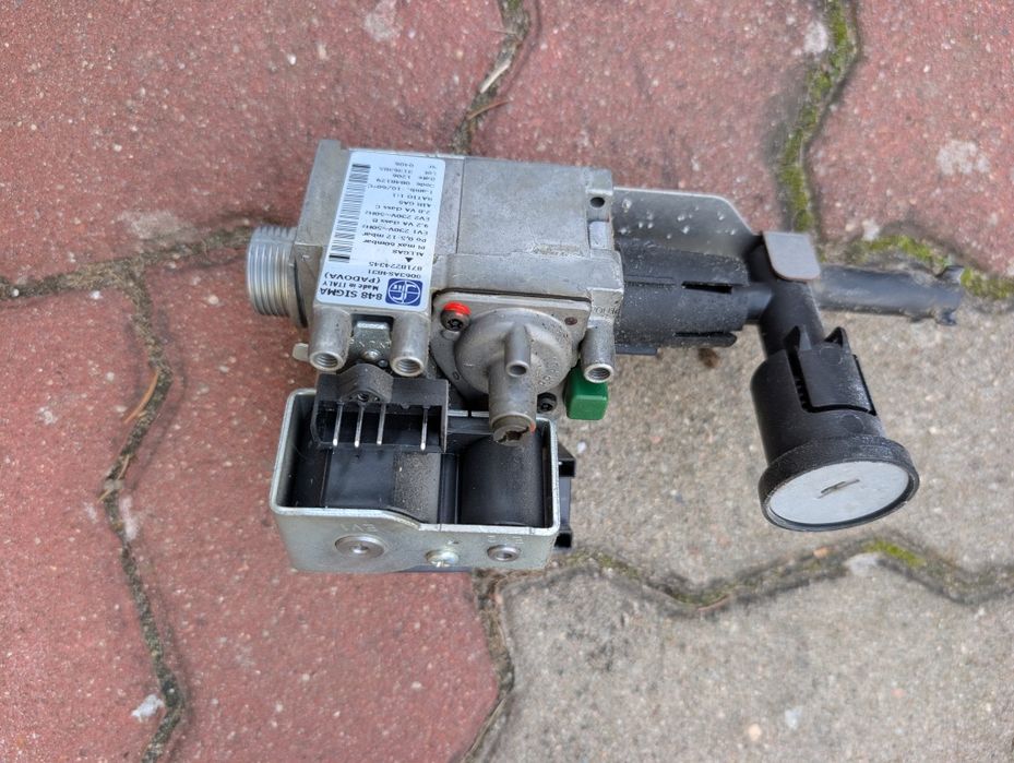 Armatura Gazowa Junkers Buderus Bosch 87182243450