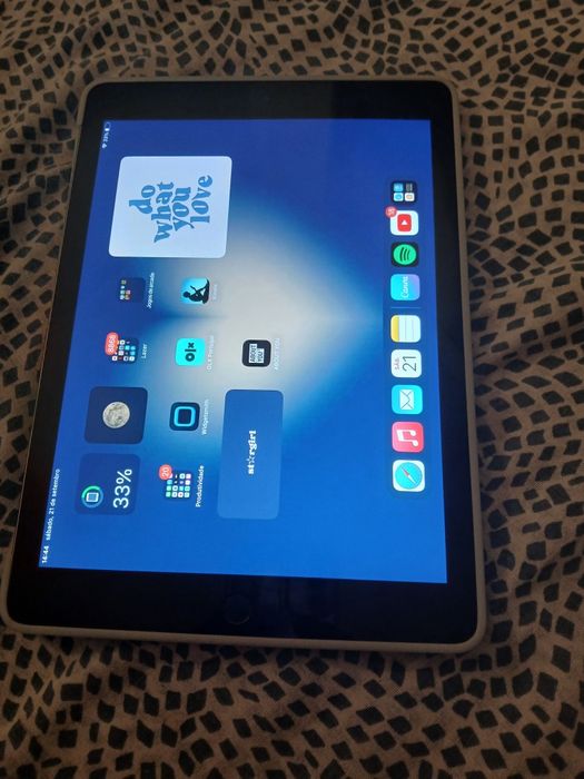 Apple iPad 9.7" (2017) 32g