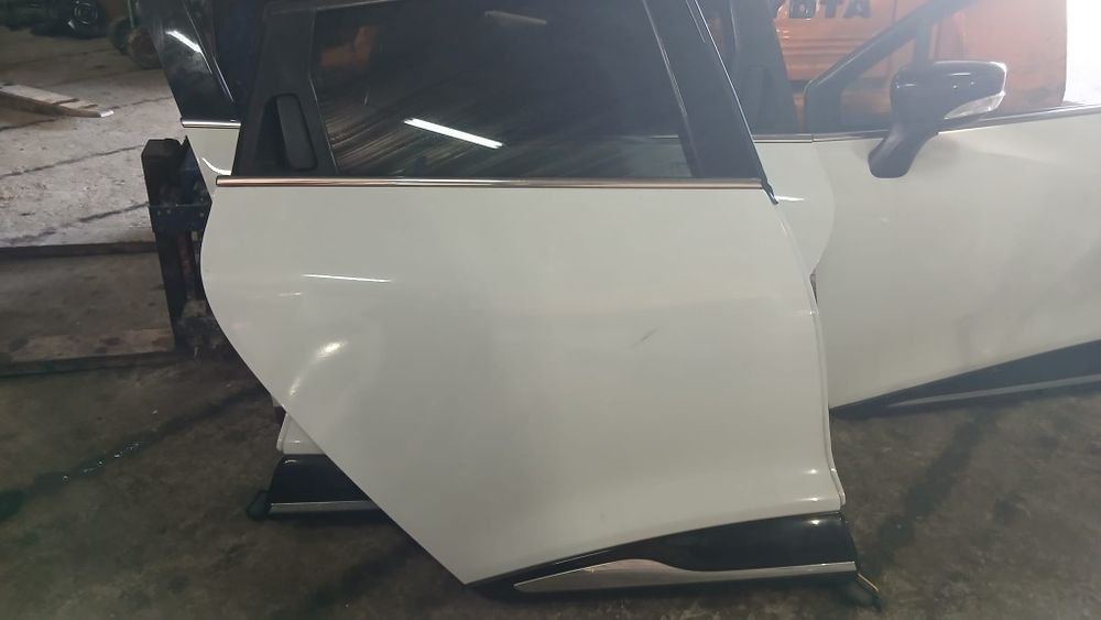 Portas Renault Clio IV Carrinha