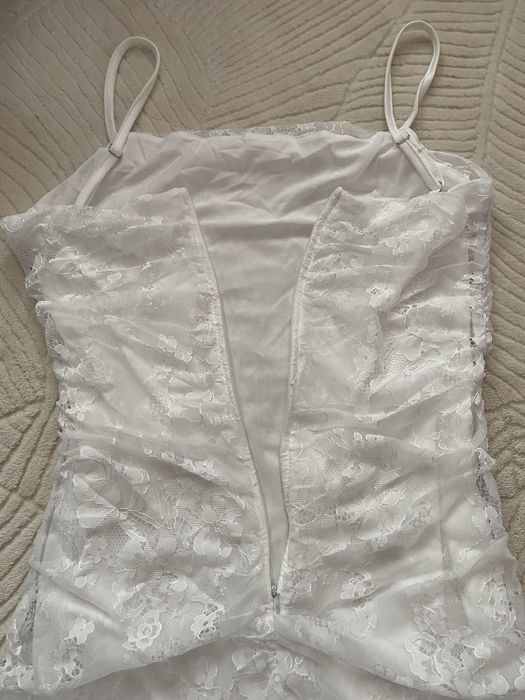 Koronkowa sukienka rozmiar S