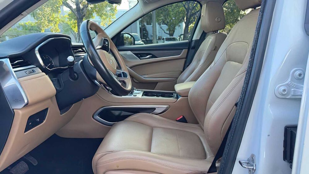 Jaguar F-PACE P250 S      2022