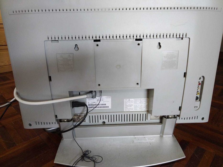 Televisão funcional 40€