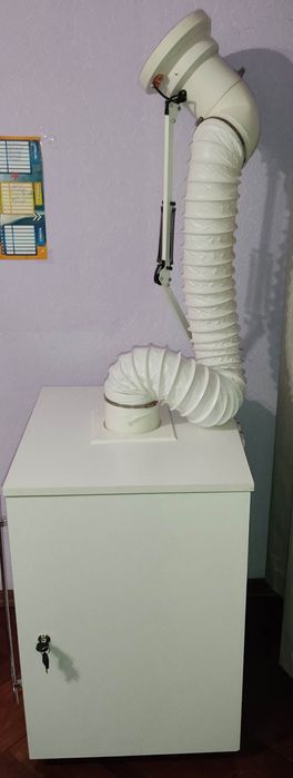 Продам професійну витяжку для педикюру/манікюру