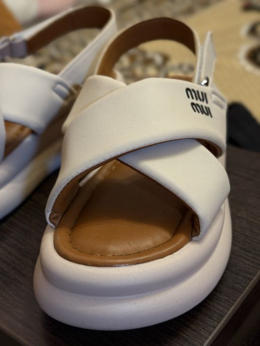 Босоніжки жіночі 36, босоніжки miu miu