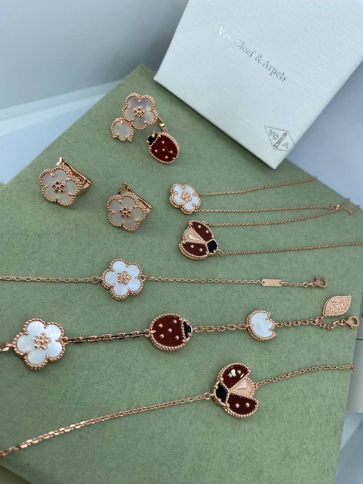Сережки клевер в стиле Van Cleef