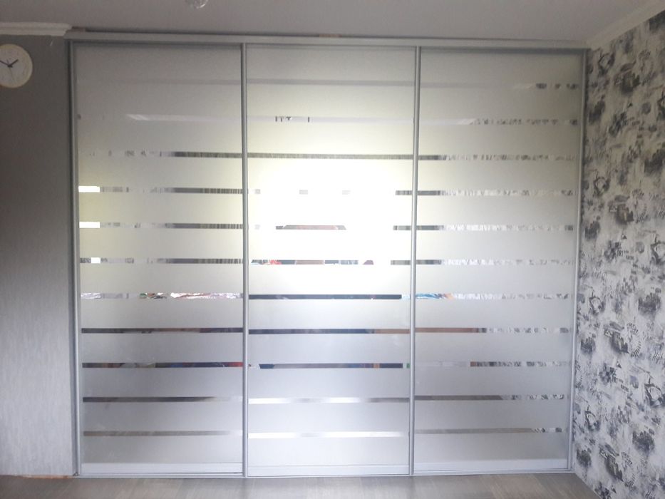 Изготовление  и ремонт  дверей  шкафов купе.Раздвижные системы.Шкаф