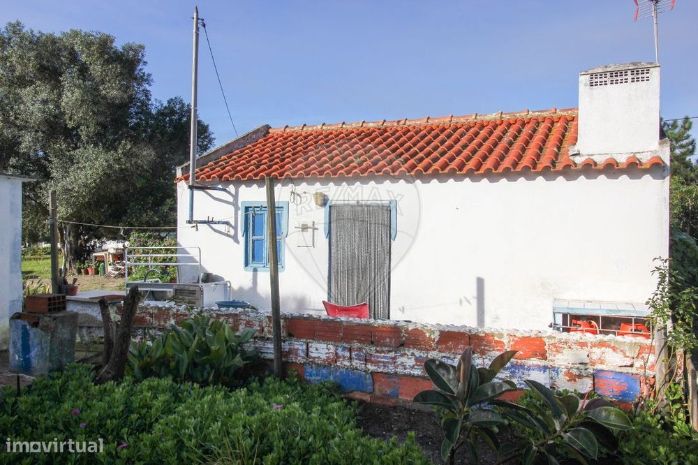 Moradia T1 para venda — Santo André, Setúbal