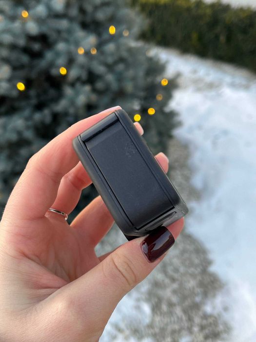 Екшн-камера GoPro Hero 11 з кріпленням на голову