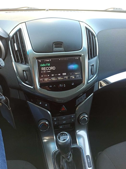 Chevrolet Cruze SW 2.0 VCDI Diesel 2014 | 248.000 km | Mais de 3.000€ Investidos em Manutenção
