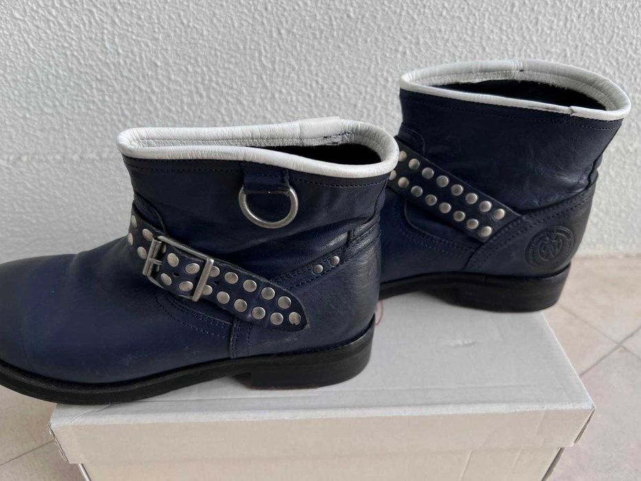 Botins azuis em pele Catarina Martins Shoes