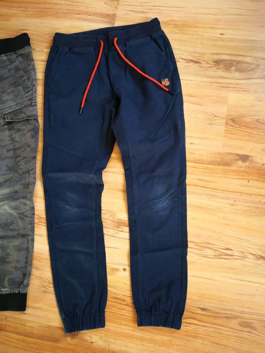 Spodnie męskie cropp  roz 28