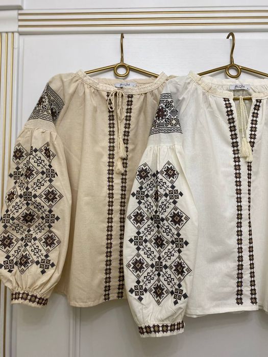 Вишиванка жіноча вишита сорочка