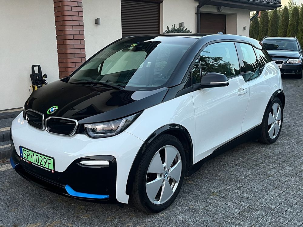 BMW I3