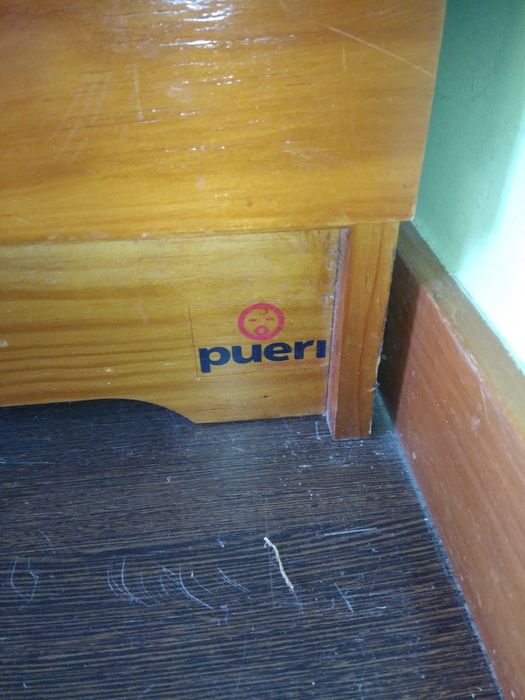 Cama de bebê e Cómoda