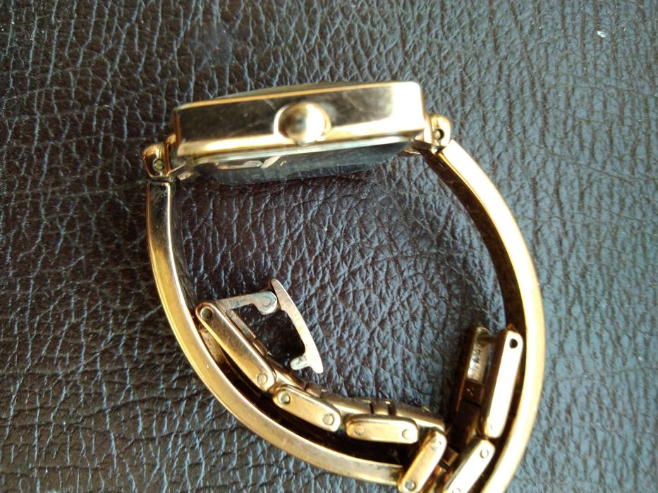 Часы женские ROMANSON