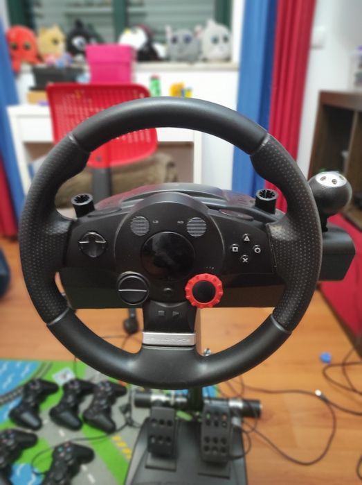 PS3 desbloqueada + Simulador de condução