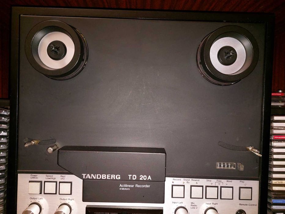Магнитофон катушечный Tandberg-TD20