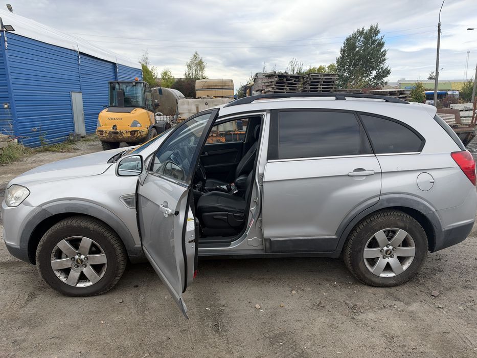 Sprzedam PILNIE Chevroleta Captive 2.0vcdi