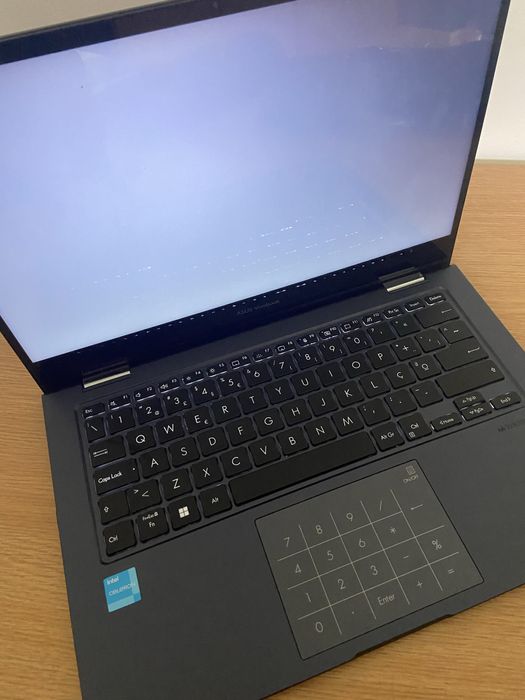 Computador touch asus