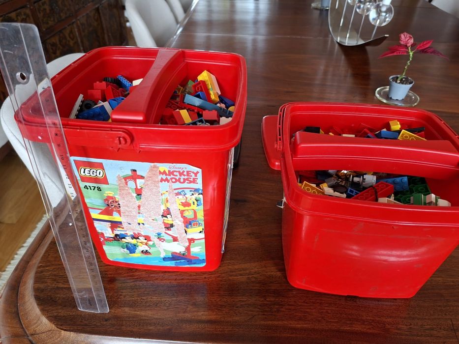 Duas caixas de lego misto