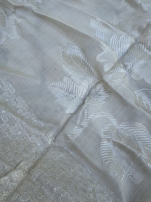 Toalha de linho beje