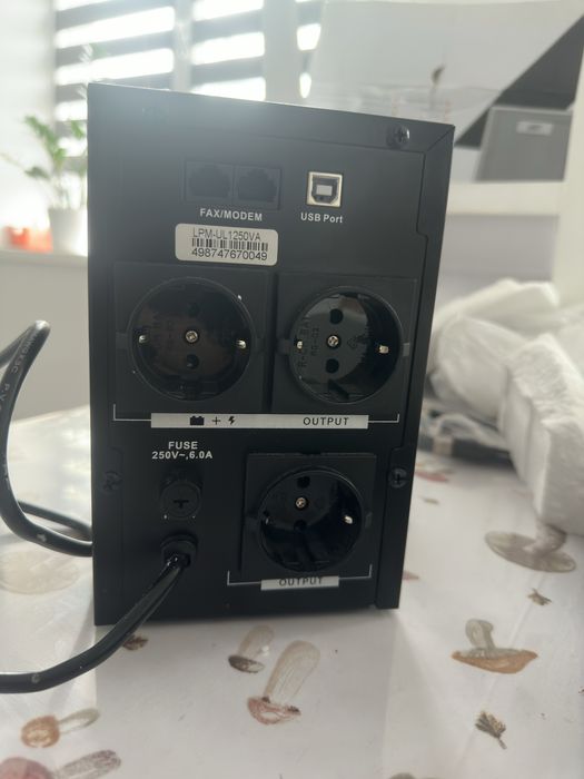 ДБЖ LogicPower LPM-Ul 1250va /875 w