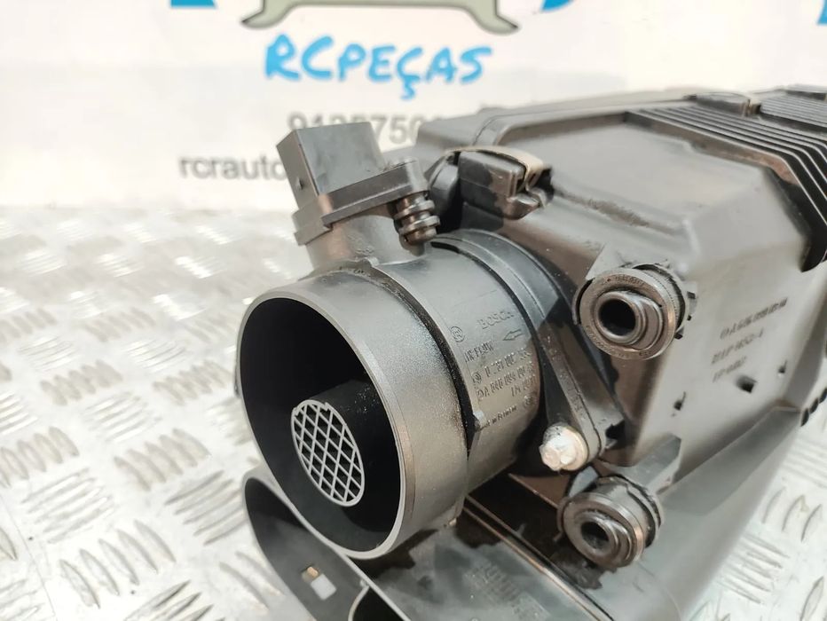 Caixa de filtro de ar Mercedes com medidor de massa de ar Bosch