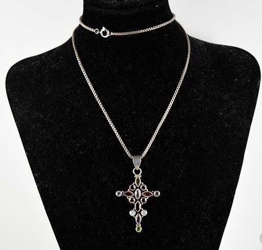 Prata Colar Antigo com Cruz em Prata e Pedraria