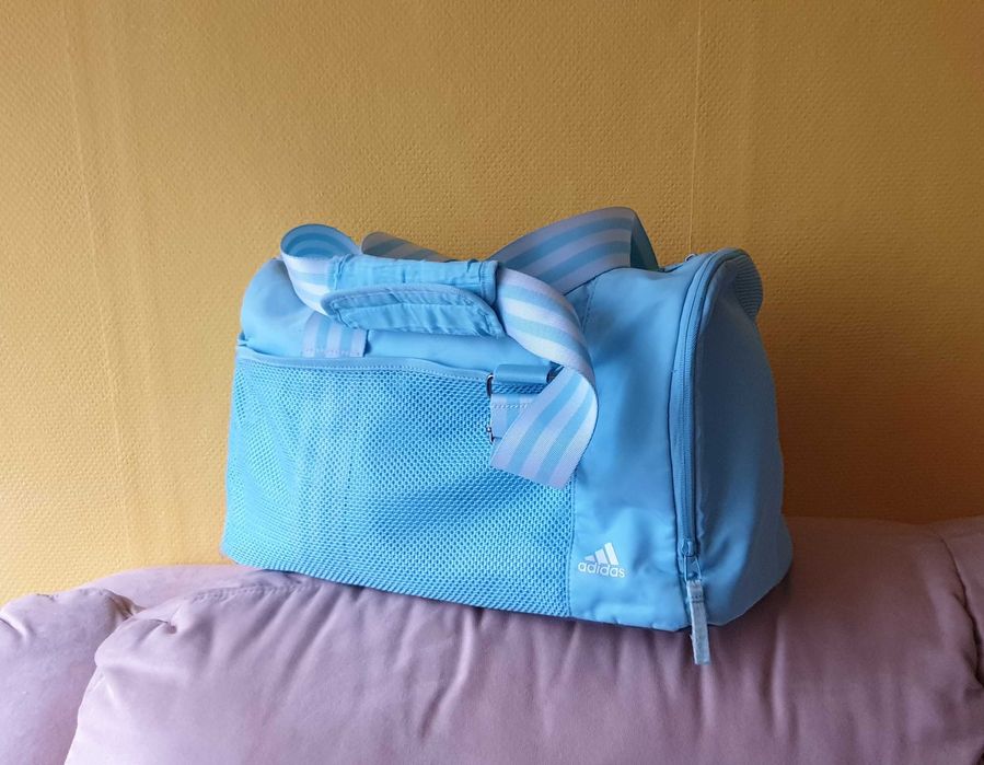 Oryginalna sportowa torba fitness adidas