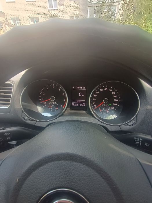 Продам Volkswagen Golf 6