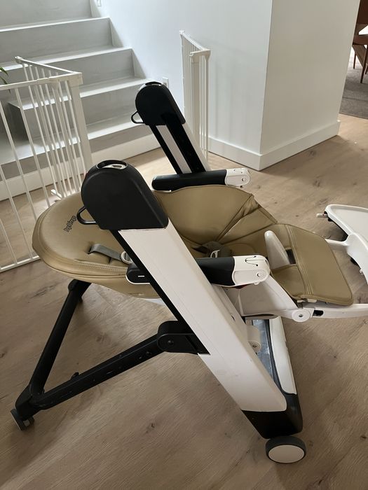 Cadeira de Alimentação Peg Perego Follow Me Siesta