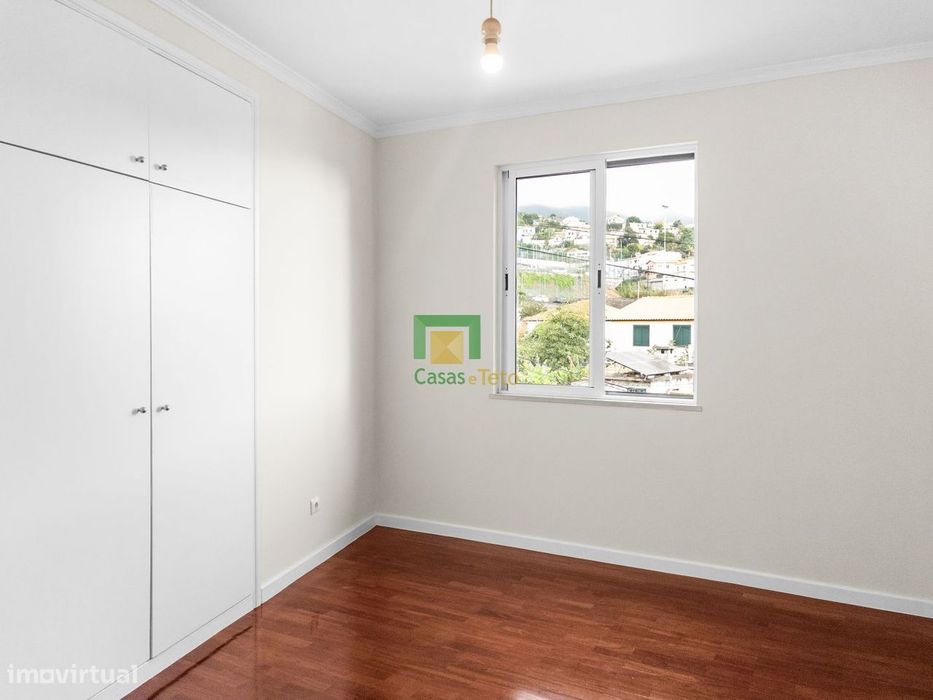 Apartamento T3 Santo António