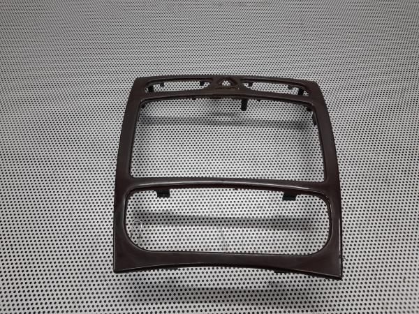 Moldura da consola central / rádio / aro MERCEDES-BENZ Classe C (W203)
