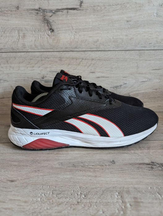 Кроссовки б/у Рибок Reebok Liquifect 90 44р 29 см