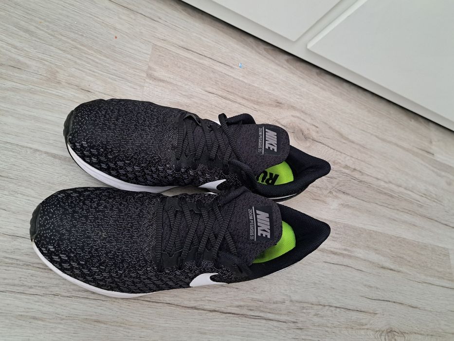 Buty adidasy do biegania 44,5 nike